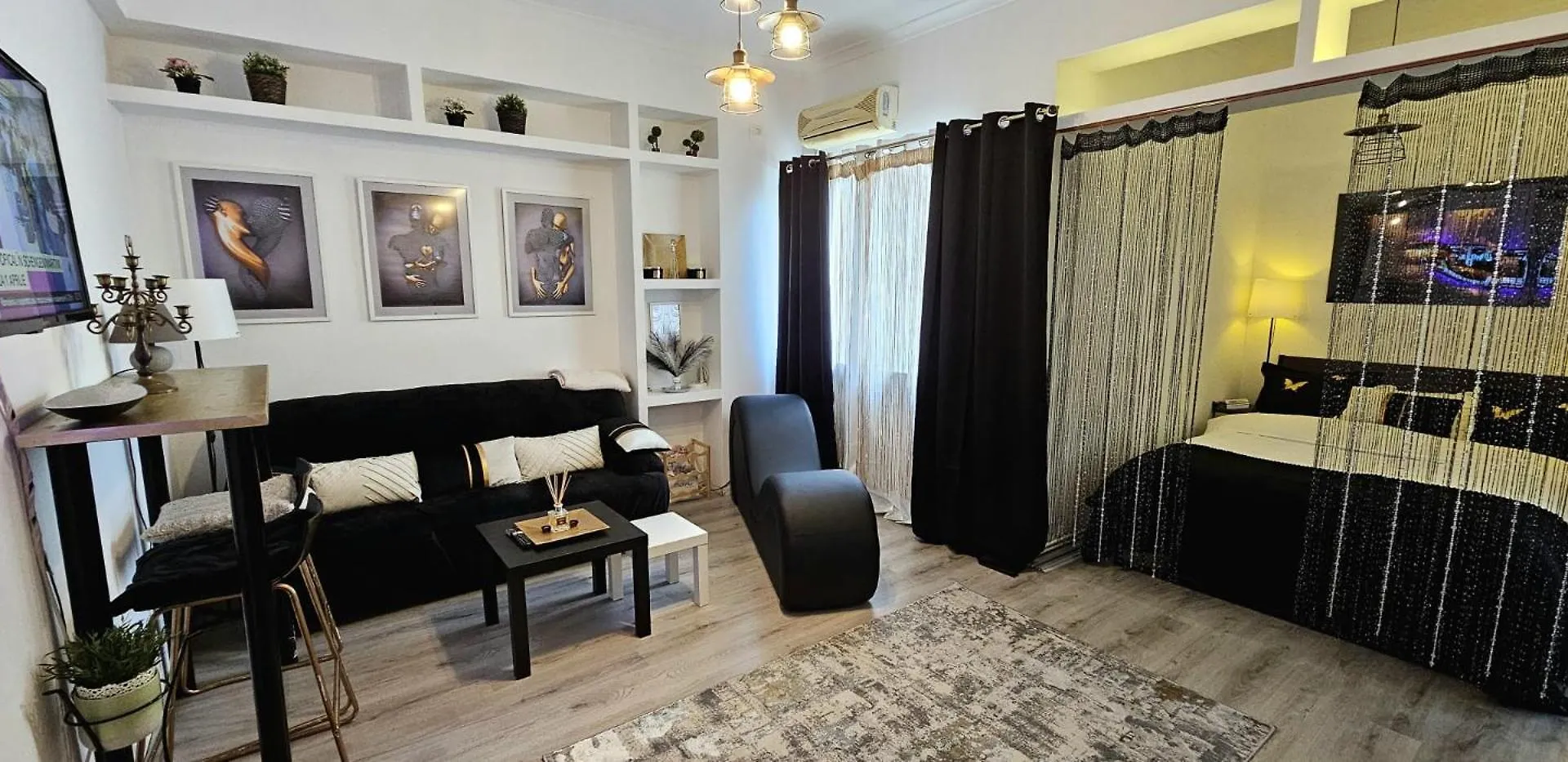 Tantra Studio 1 Conta Universitate Bucarest